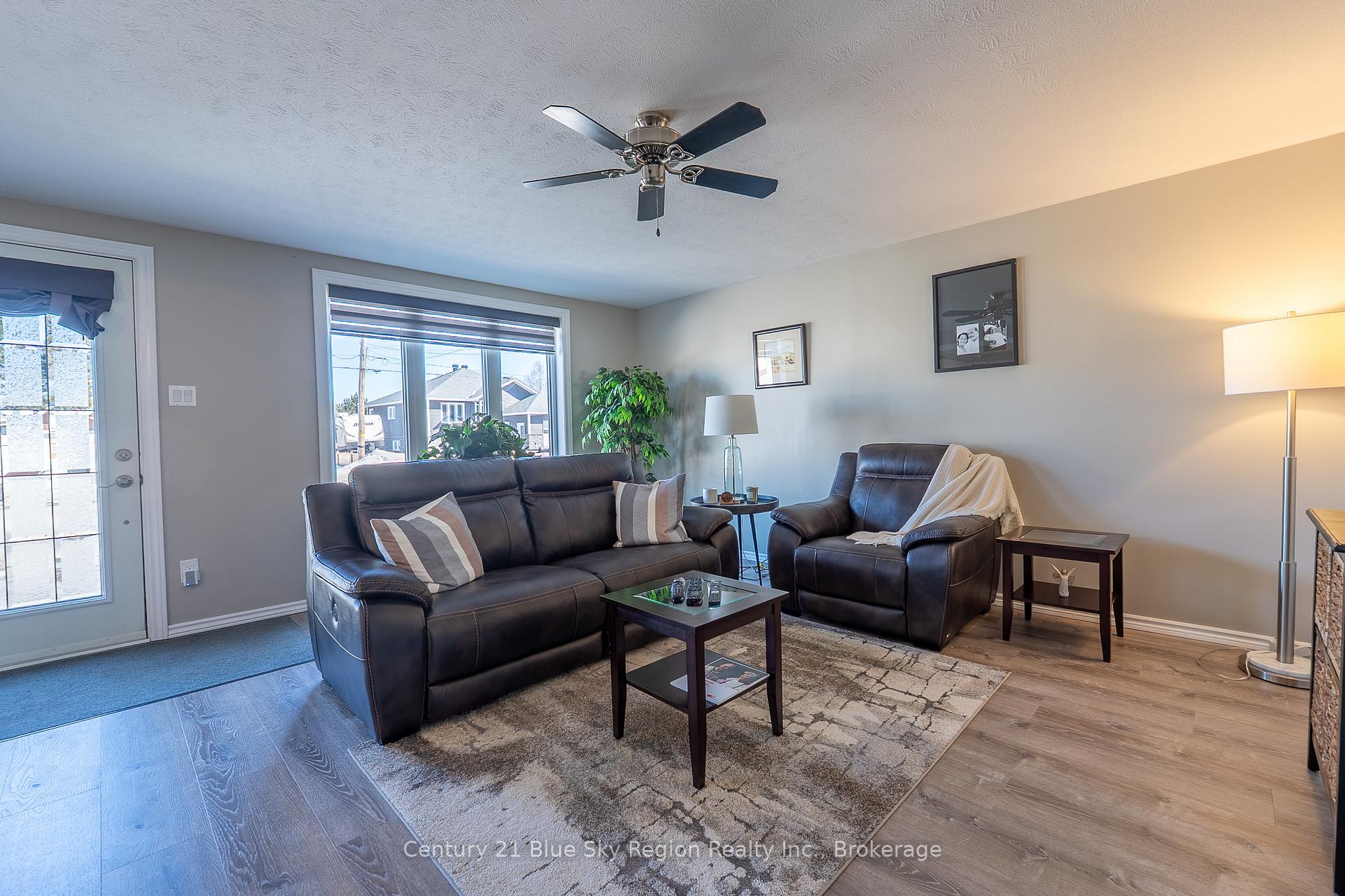 Photo 13 of 347 Levesque Street, West Nipissing, Sturgeon Falls — HOMEH