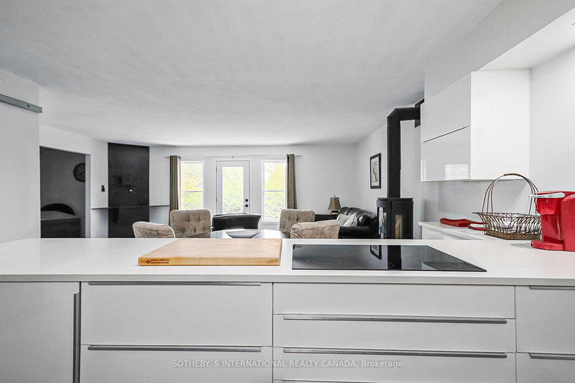 Photo 5 of 474844 Townsend Lake Road, West Grey — HOMEH