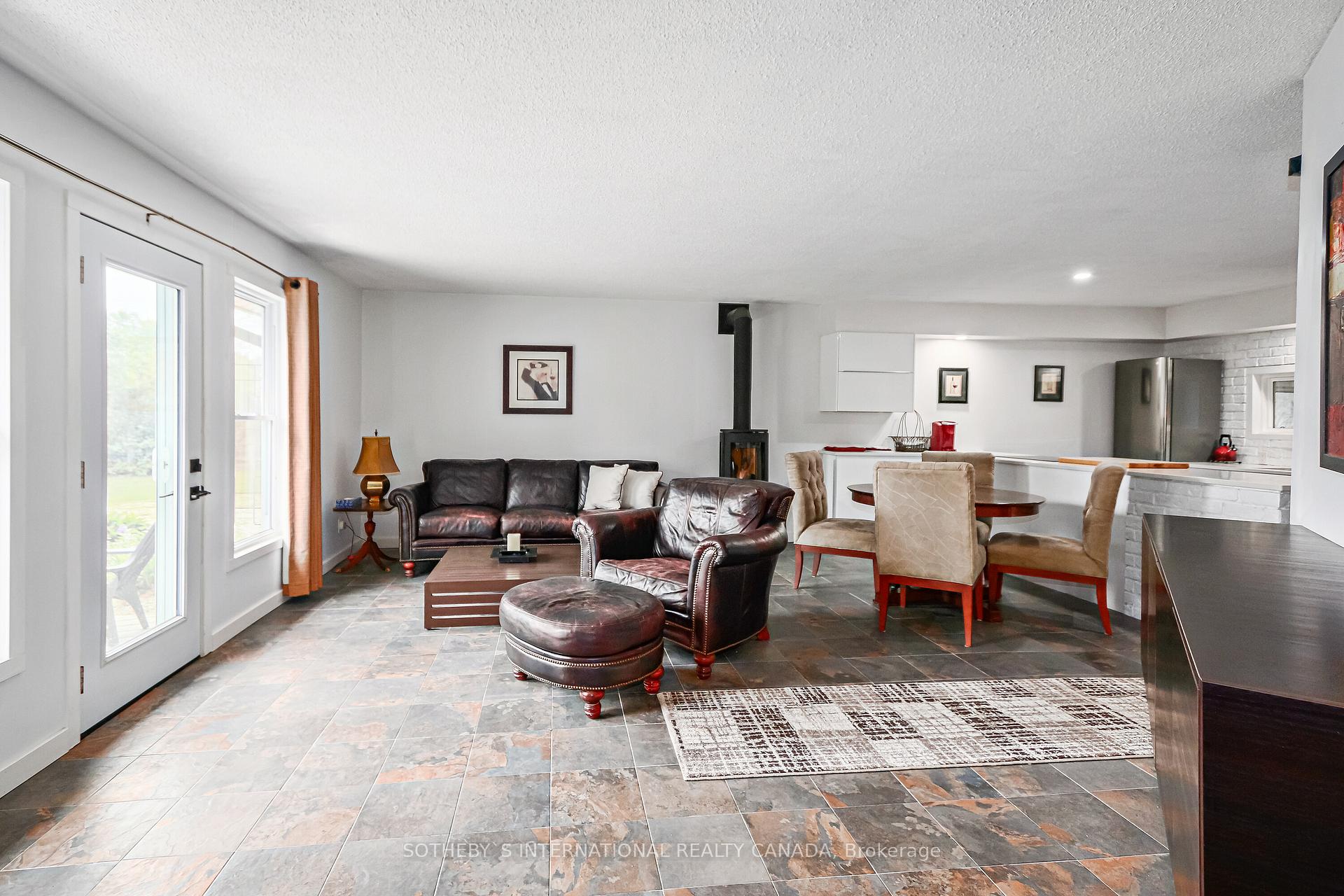 Photo 6 of 474844 Townsend Lake Road, West Grey — HOMEH