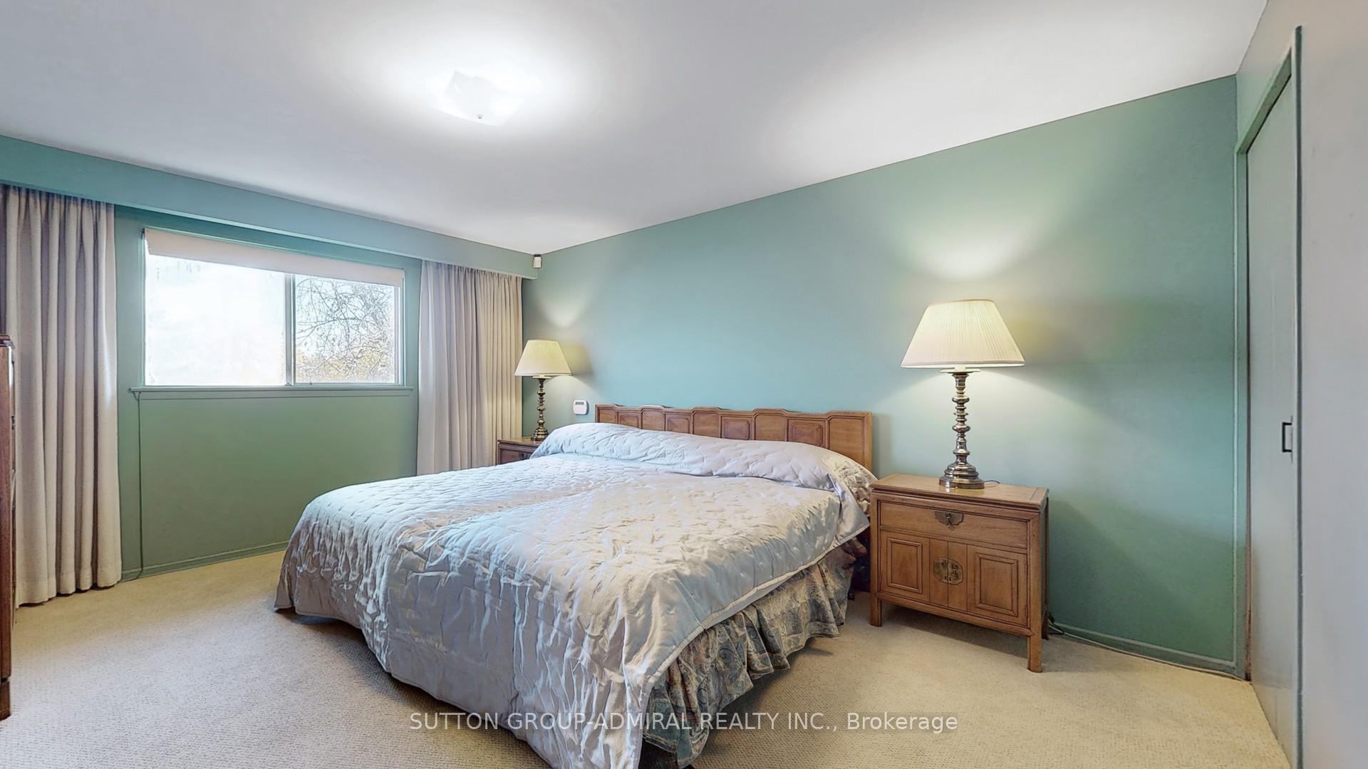 Photo 21 of 200 Kirk Drive, Markham, Royal Orchard — HOMEH