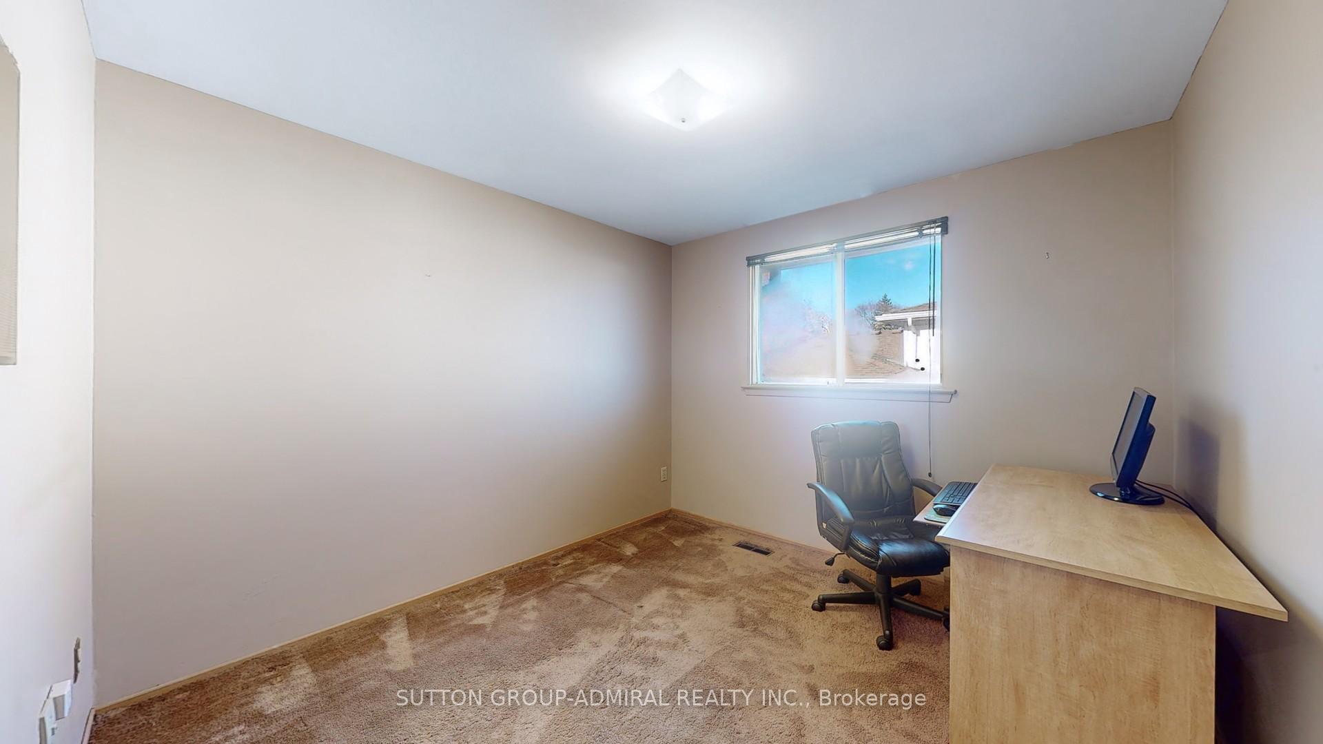 Photo 25 of 200 Kirk Drive, Markham, Royal Orchard — HOMEH