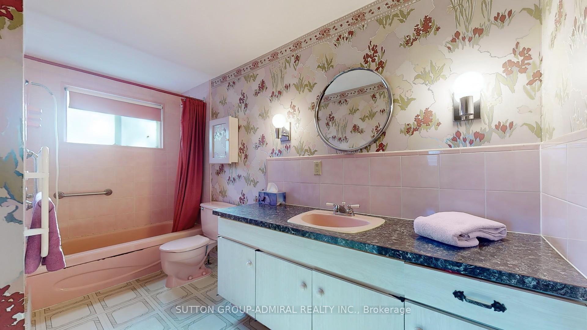 Photo 27 of 200 Kirk Drive, Markham, Royal Orchard — HOMEH