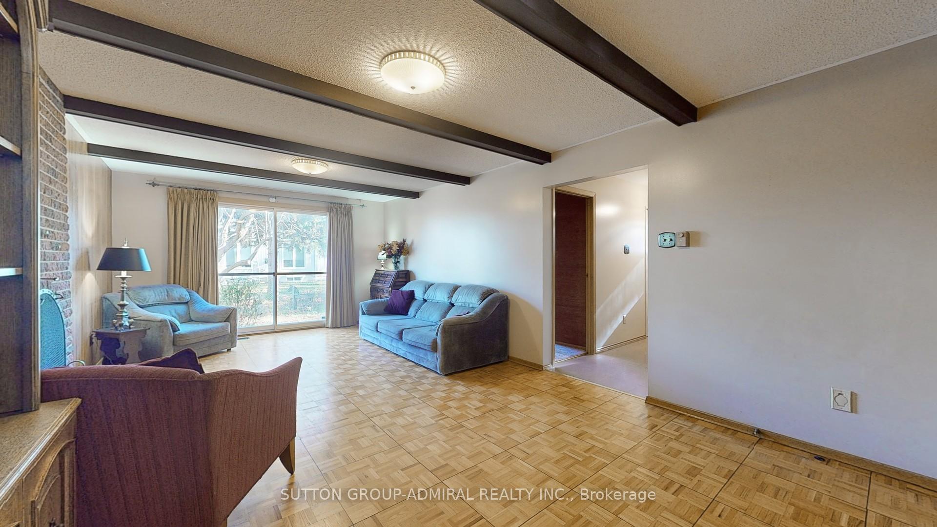 Photo 31 of 200 Kirk Drive, Markham, Royal Orchard — HOMEH