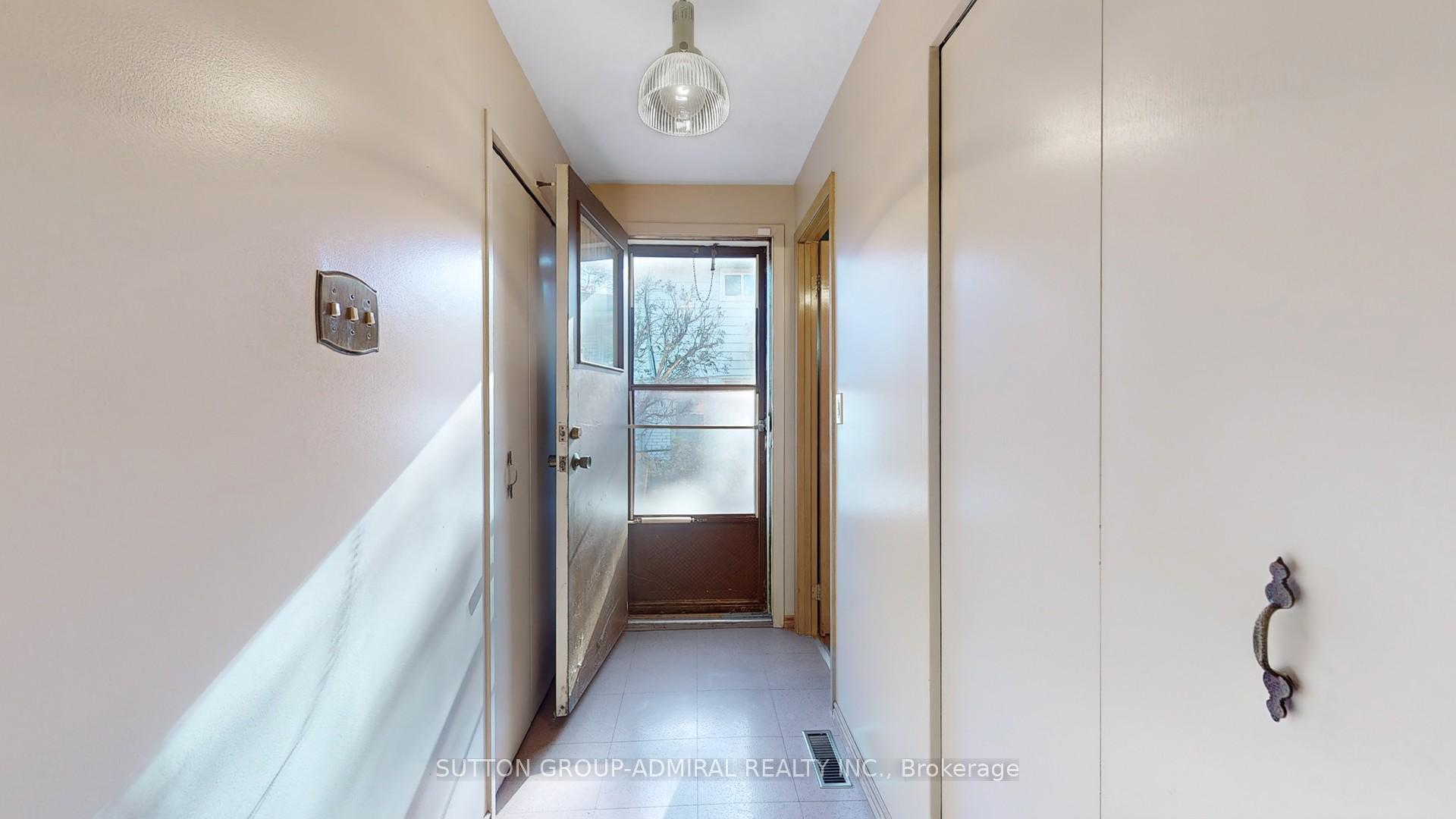 Photo 38 of 200 Kirk Drive, Markham, Royal Orchard — HOMEH
