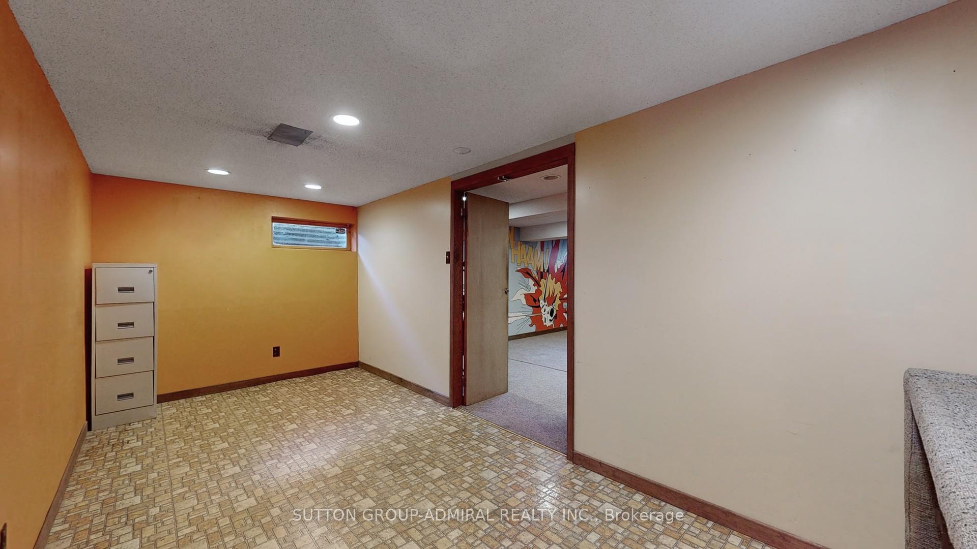 Photo 42 of 200 Kirk Drive, Markham, Royal Orchard — HOMEH