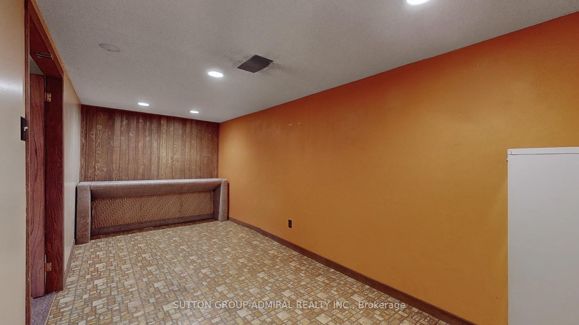 Photo 43 of 200 Kirk Drive, Markham, Royal Orchard — HOMEH