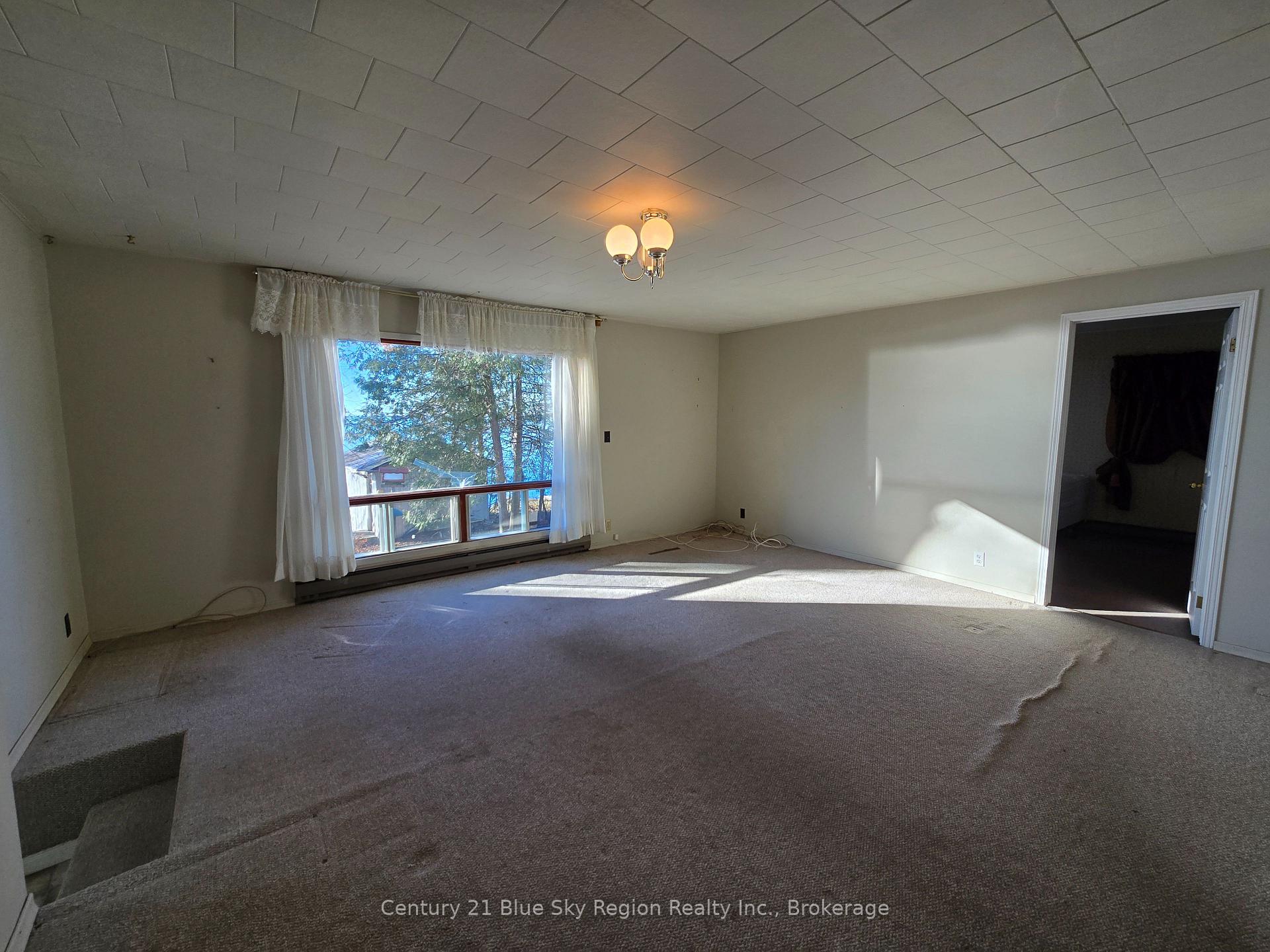 Photo 10 of 286 Pierre Road, West Nipissing, Sturgeon Falls — HOMEH