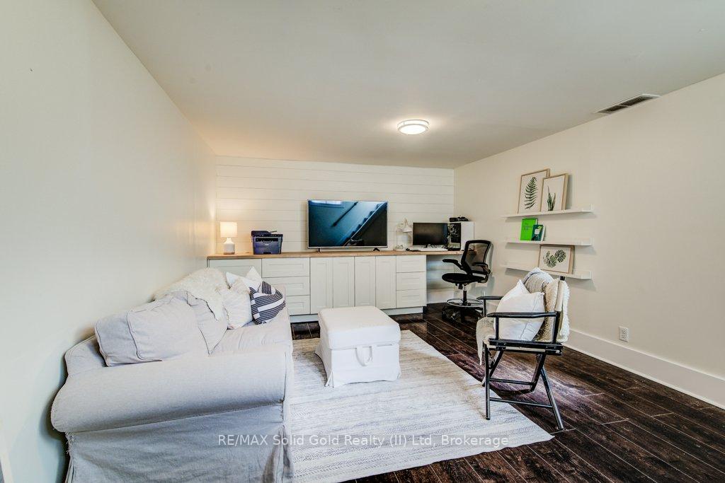 Photo 20 of 129 A Graham Street, Waterloo — HOMEH
