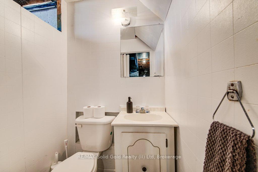 Photo 23 of 129 A Graham Street, Waterloo — HOMEH