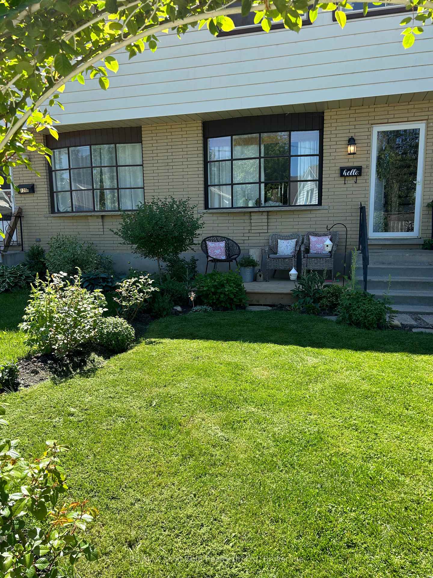 Photo 31 of 129 A Graham Street, Waterloo — HOMEH