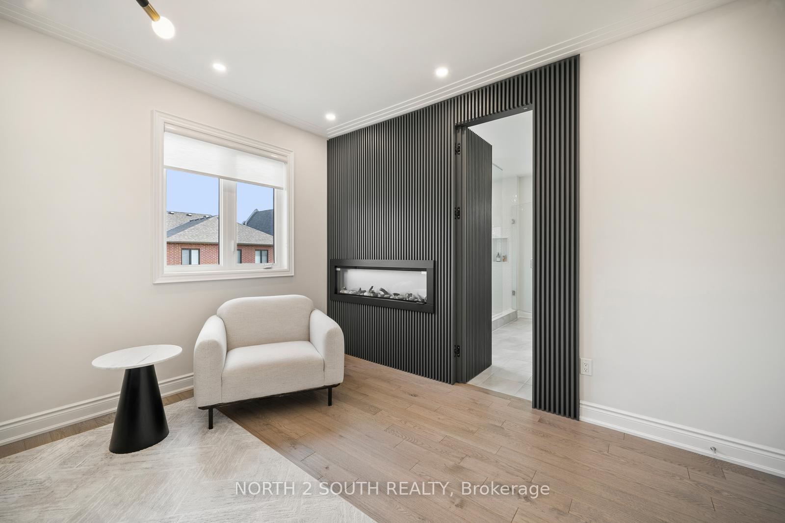 Photo 33 of 25 Pine Heights Drive, Vaughan, Vellore Village — HOMEH