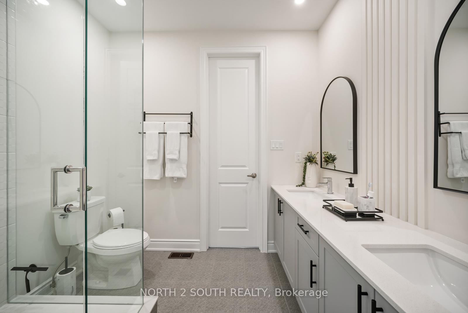 Photo 41 of 25 Pine Heights Drive, Vaughan, Vellore Village — HOMEH