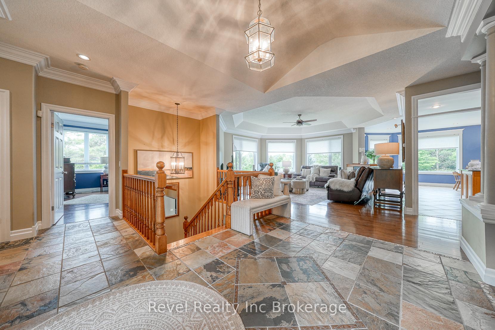 Photo 7 of 166 Argyle Street, Zorra, Embro — HOMEH