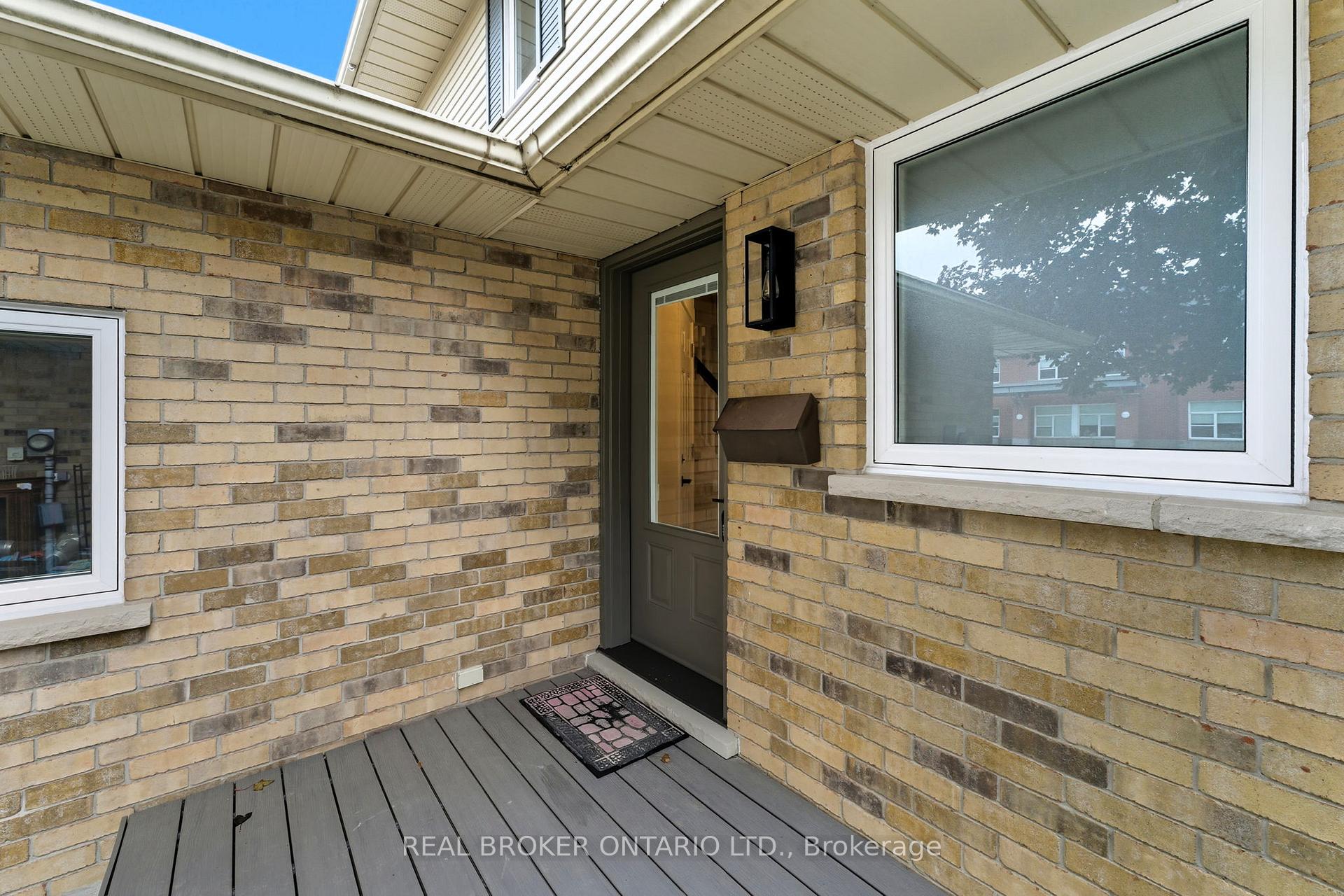 Photo 2 of 5 Snyder Avenue N, Woolwich — HOMEH