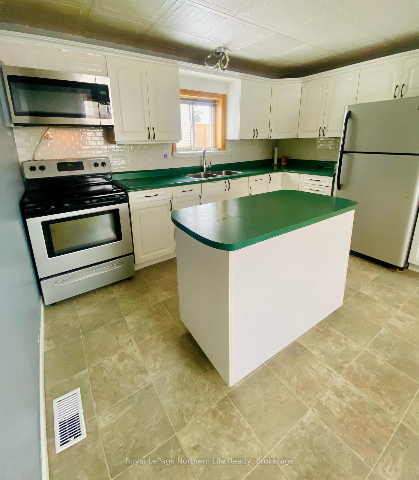 Photo 6 of 224 Salter Street, West Nipissing, Sturgeon Falls — HOMEH