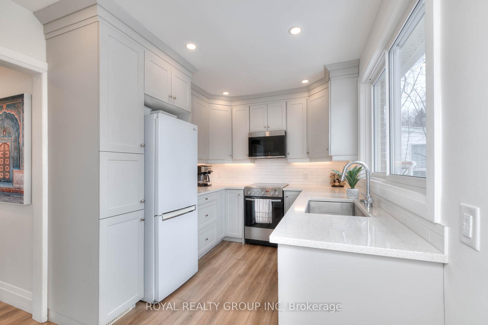 Photo 14 of 179 Neilson Avenue, Waterloo — HOMEH