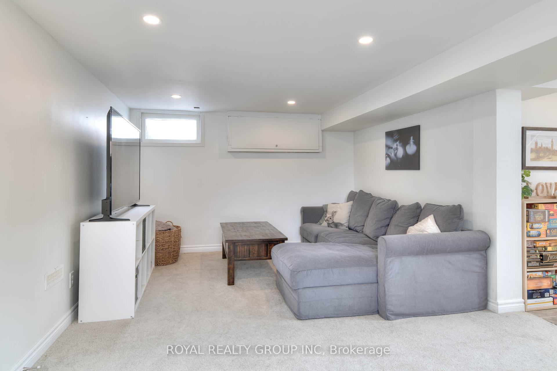 Photo 20 of 179 Neilson Avenue, Waterloo — HOMEH