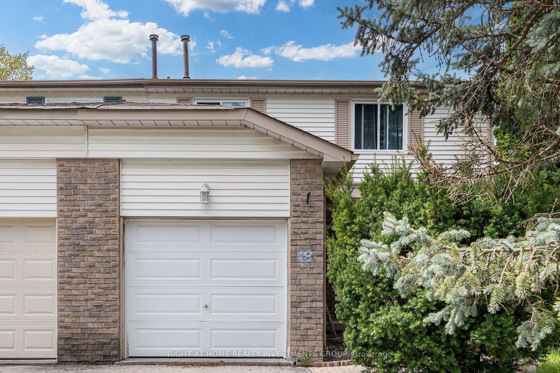 Photo 3 of 18 Goodfellow Street, Whitby, Lynde Creek — HOMEH