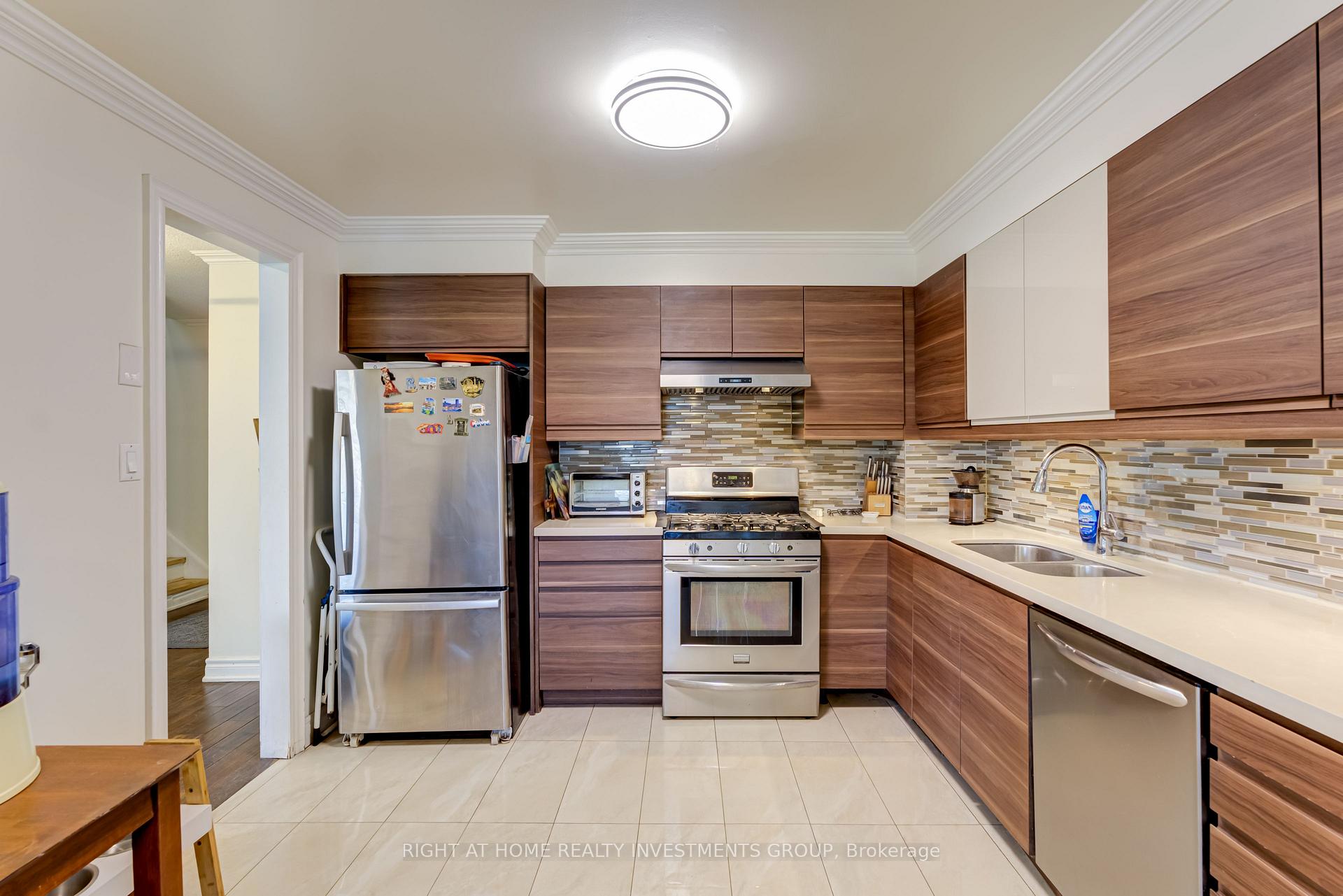 Photo 17 of 18 Goodfellow Street, Whitby, Lynde Creek — HOMEH