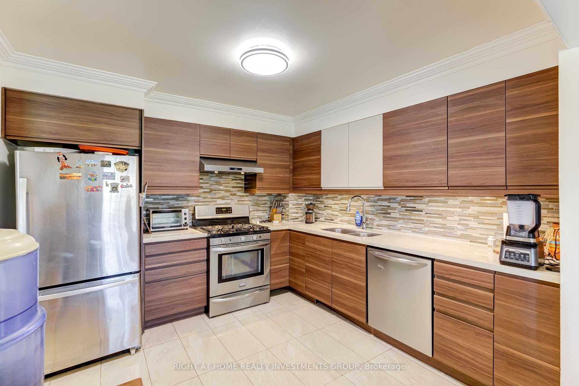 Photo 20 of 18 Goodfellow Street, Whitby, Lynde Creek — HOMEH