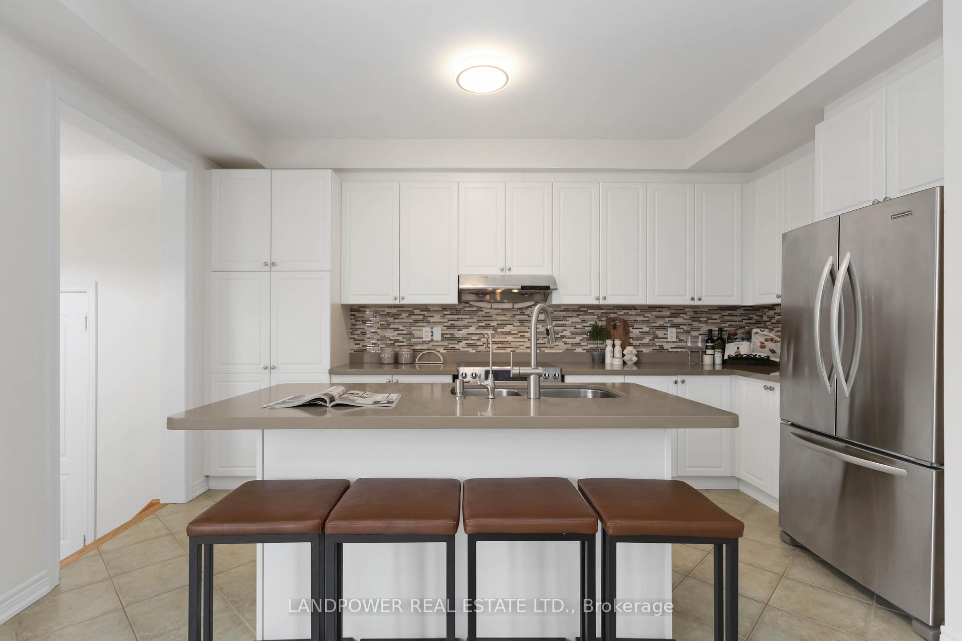Photo 14 of 9 Russell Dawson Road, Markham, Cathedraltown — HOMEH