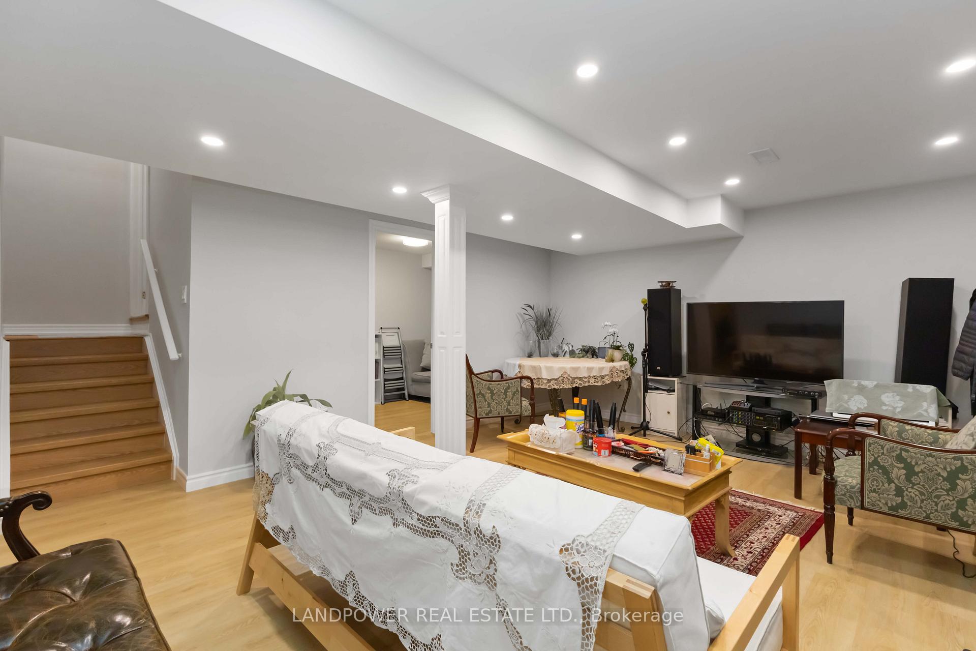 Photo 30 of 9 Russell Dawson Road, Markham, Cathedraltown — HOMEH