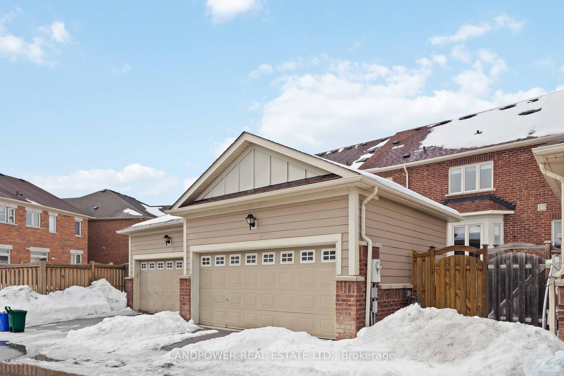 Photo 35 of 9 Russell Dawson Road, Markham, Cathedraltown — HOMEH