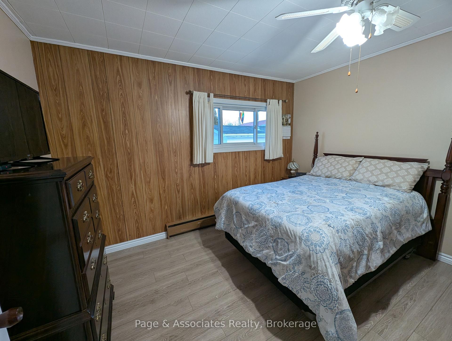 Photo 9 of 160 Railway Street, West Nipissing, Sturgeon Falls — HOMEH