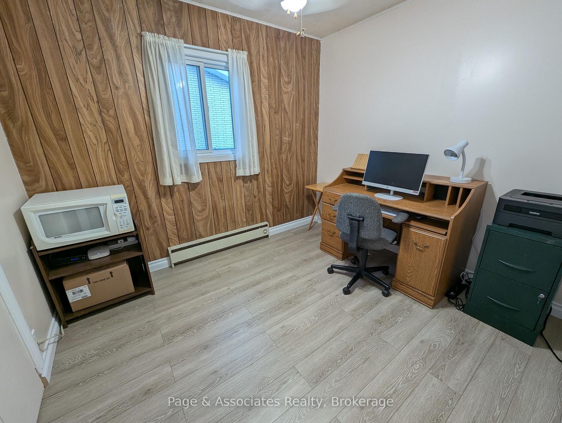 Photo 11 of 160 Railway Street, West Nipissing, Sturgeon Falls — HOMEH