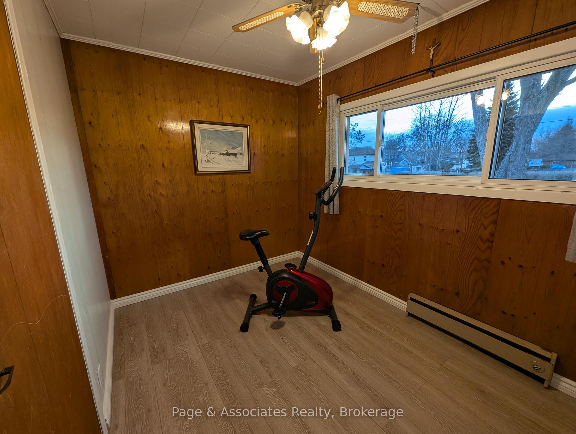 Photo 13 of 160 Railway Street, West Nipissing, Sturgeon Falls — HOMEH