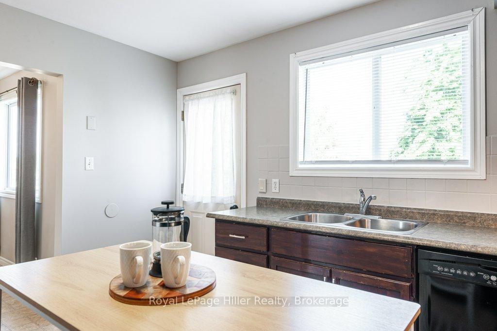 Photo 18 of 184 Anderson Lane, West Perth, Mitchell — HOMEH