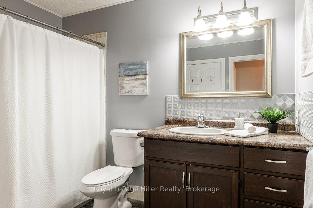 Photo 21 of 184 Anderson Lane, West Perth, Mitchell — HOMEH