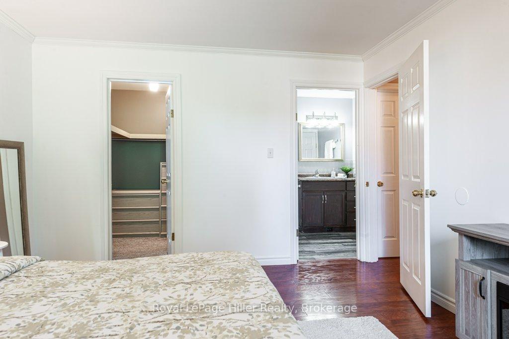 Photo 24 of 184 Anderson Lane, West Perth, Mitchell — HOMEH