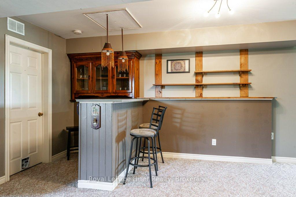 Photo 38 of 184 Anderson Lane, West Perth, Mitchell — HOMEH