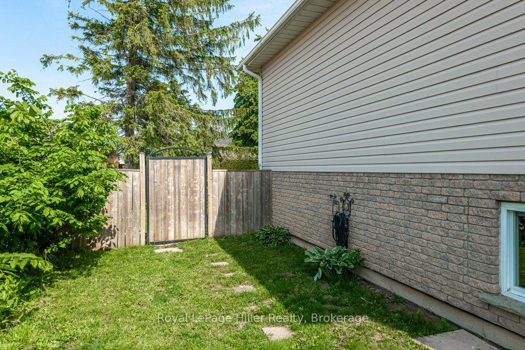 Photo 42 of 184 Anderson Lane, West Perth, Mitchell — HOMEH
