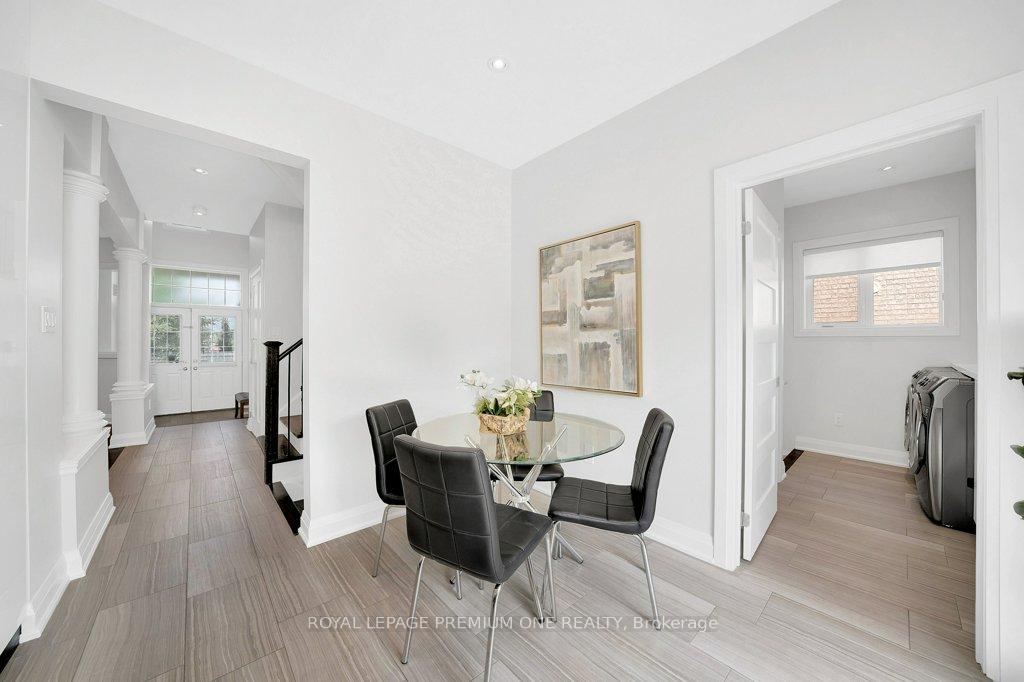 Photo 9 of 15 Basilica Drive, Vaughan, Vellore Village — HOMEH