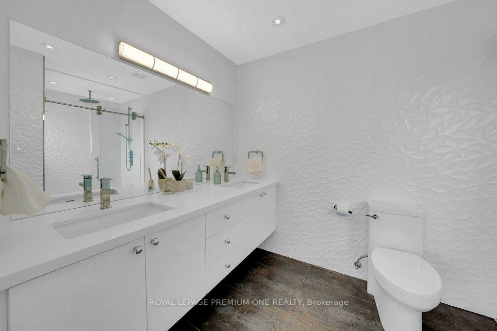 Photo 18 of 15 Basilica Drive, Vaughan, Vellore Village — HOMEH