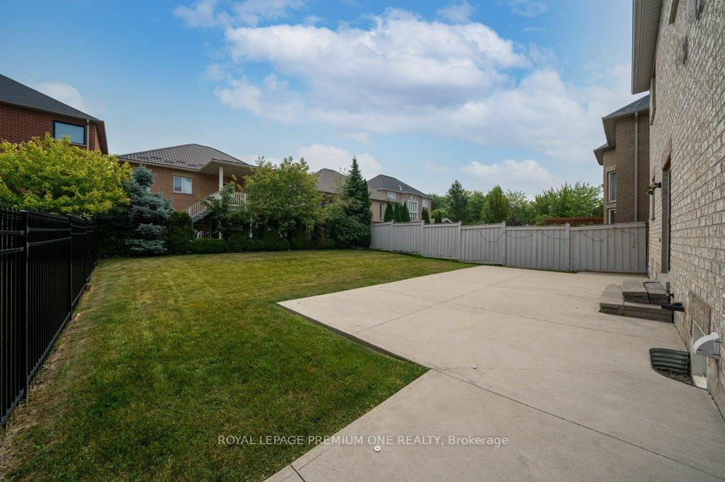 Photo 27 of 15 Basilica Drive, Vaughan, Vellore Village — HOMEH