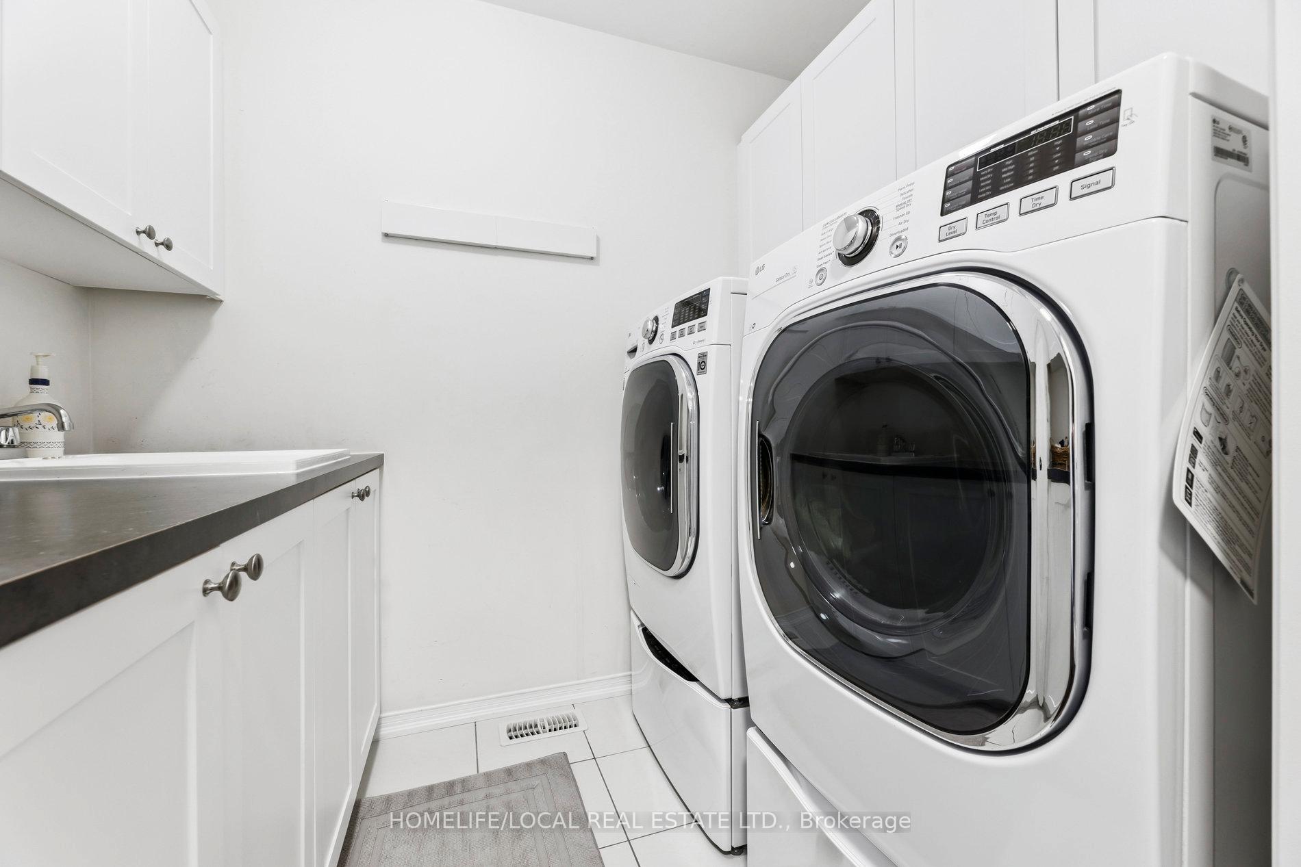 Photo 21 of 147 Underwood Drive, Whitby, Brooklin — HOMEH
