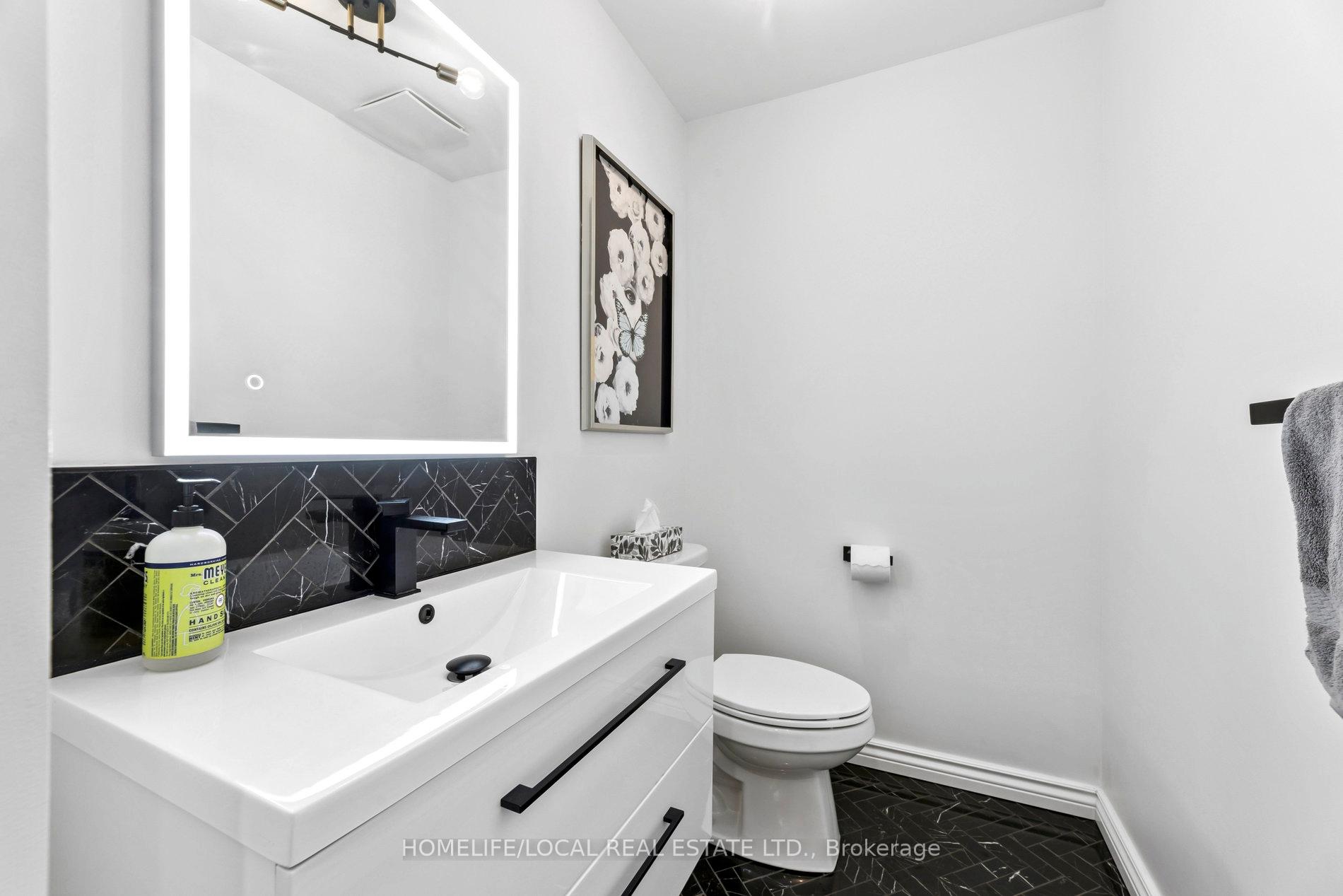 Photo 43 of 147 Underwood Drive, Whitby, Brooklin — HOMEH
