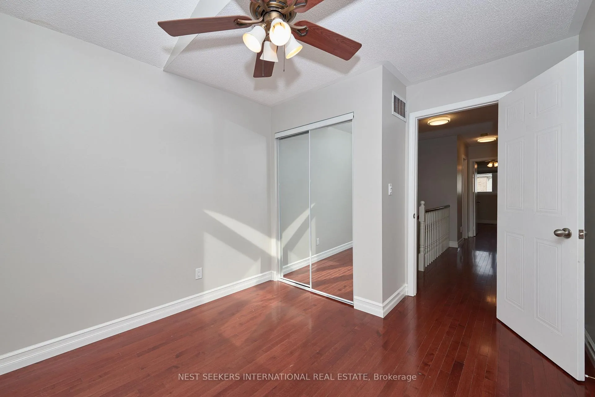 Photo 12 of 42 Montserrand Street, Barrie, Holly — HOMEH