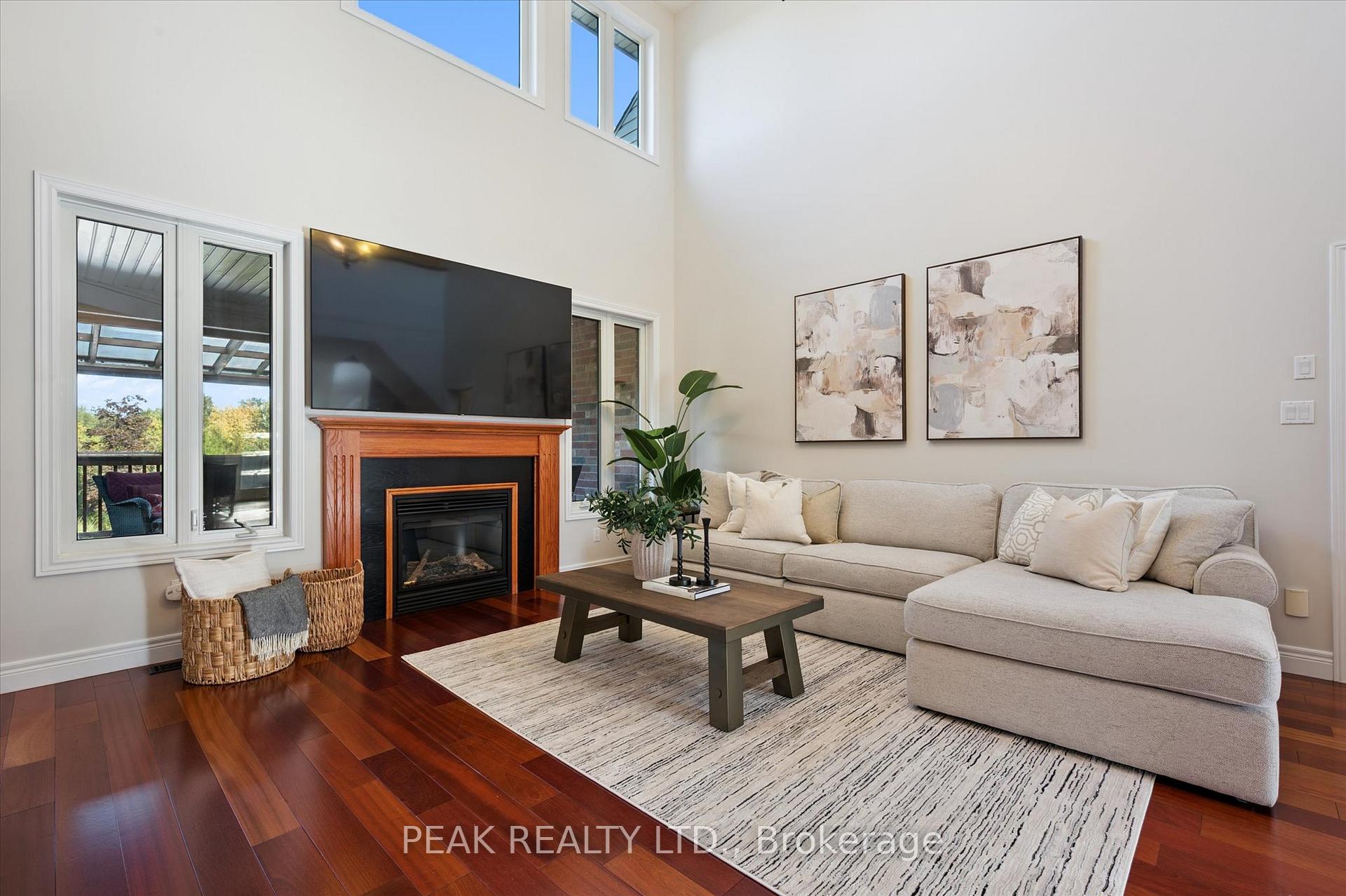 Photo 6 of 308 Townsend Drive, Woolwich, Breslau — HOMEH