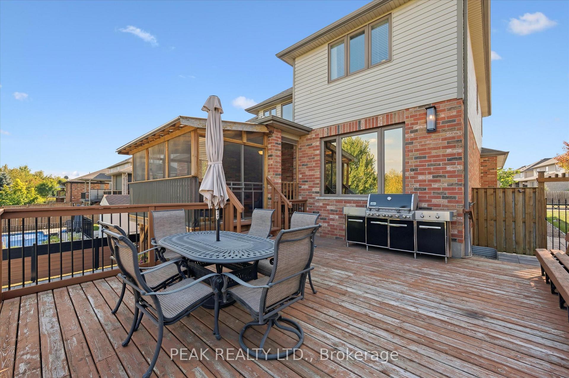 Photo 38 of 308 Townsend Drive, Woolwich, Breslau — HOMEH