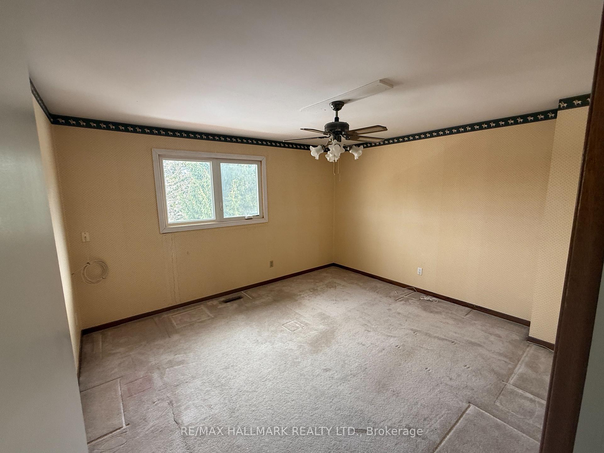 Photo 14 of 35 Carlton Road, Markham, Unionville — HOMEH