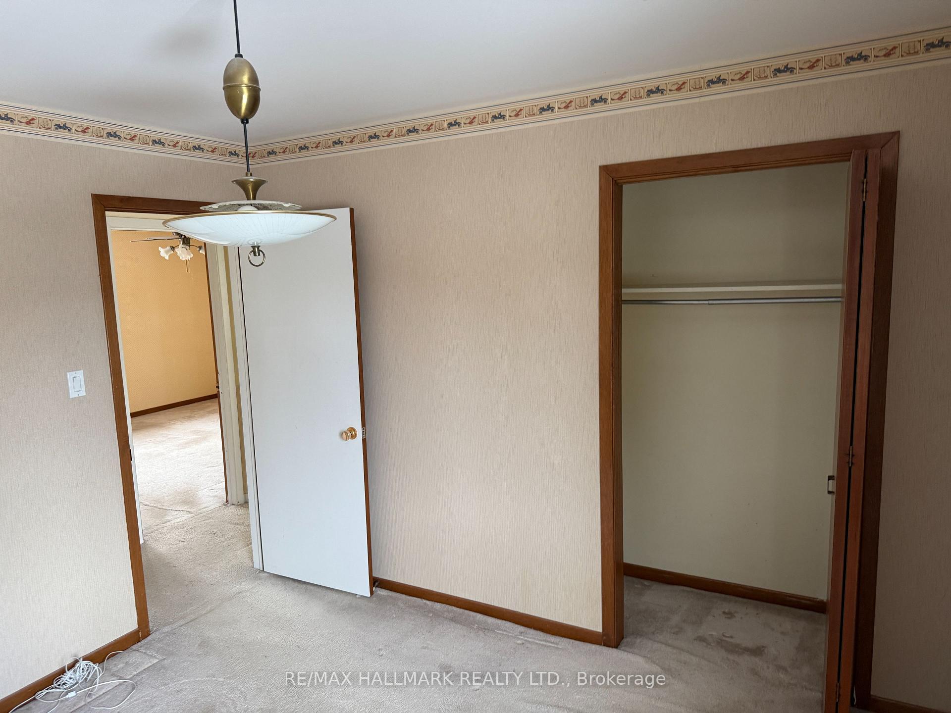 Photo 18 of 35 Carlton Road, Markham, Unionville — HOMEH