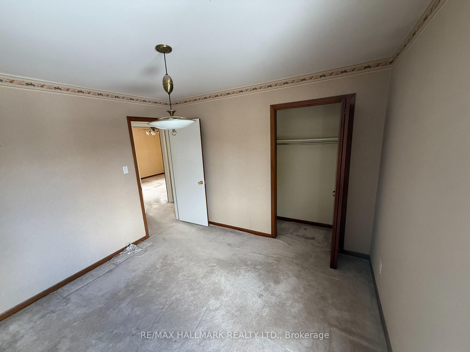 Photo 19 of 35 Carlton Road, Markham, Unionville — HOMEH
