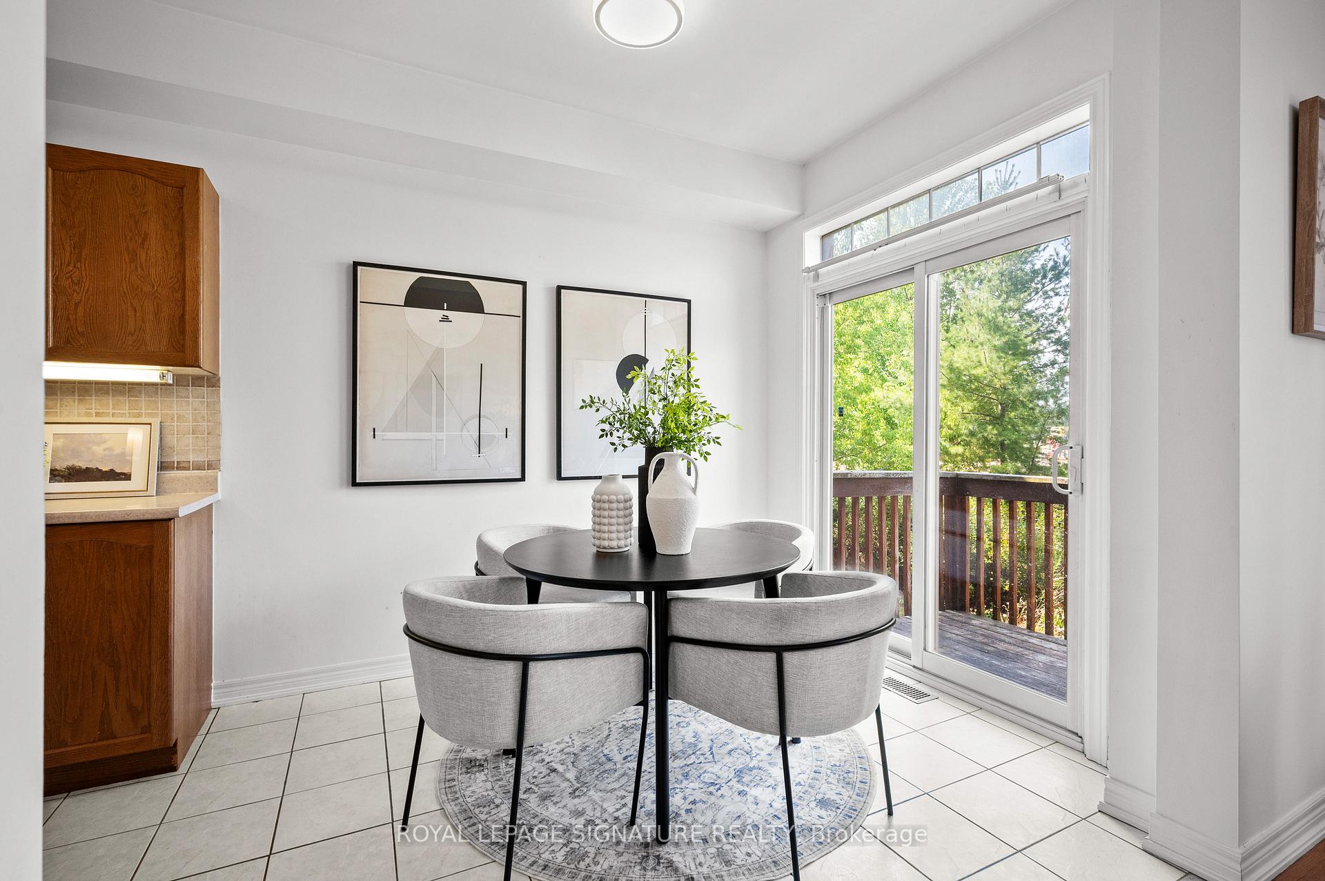 Photo 9 of 92 Cabernet Road, Vaughan, Patterson — HOMEH