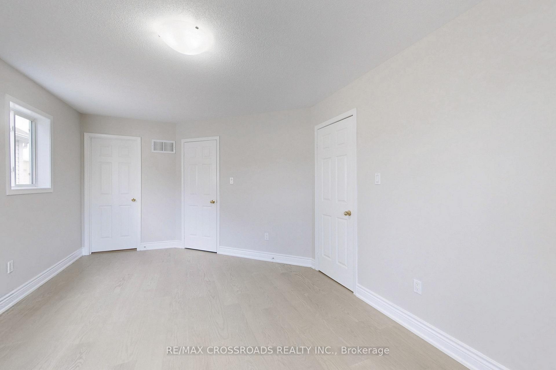 Photo 30 of 29 Regatta Crescent, Whitby, Port Whitby — HOMEH