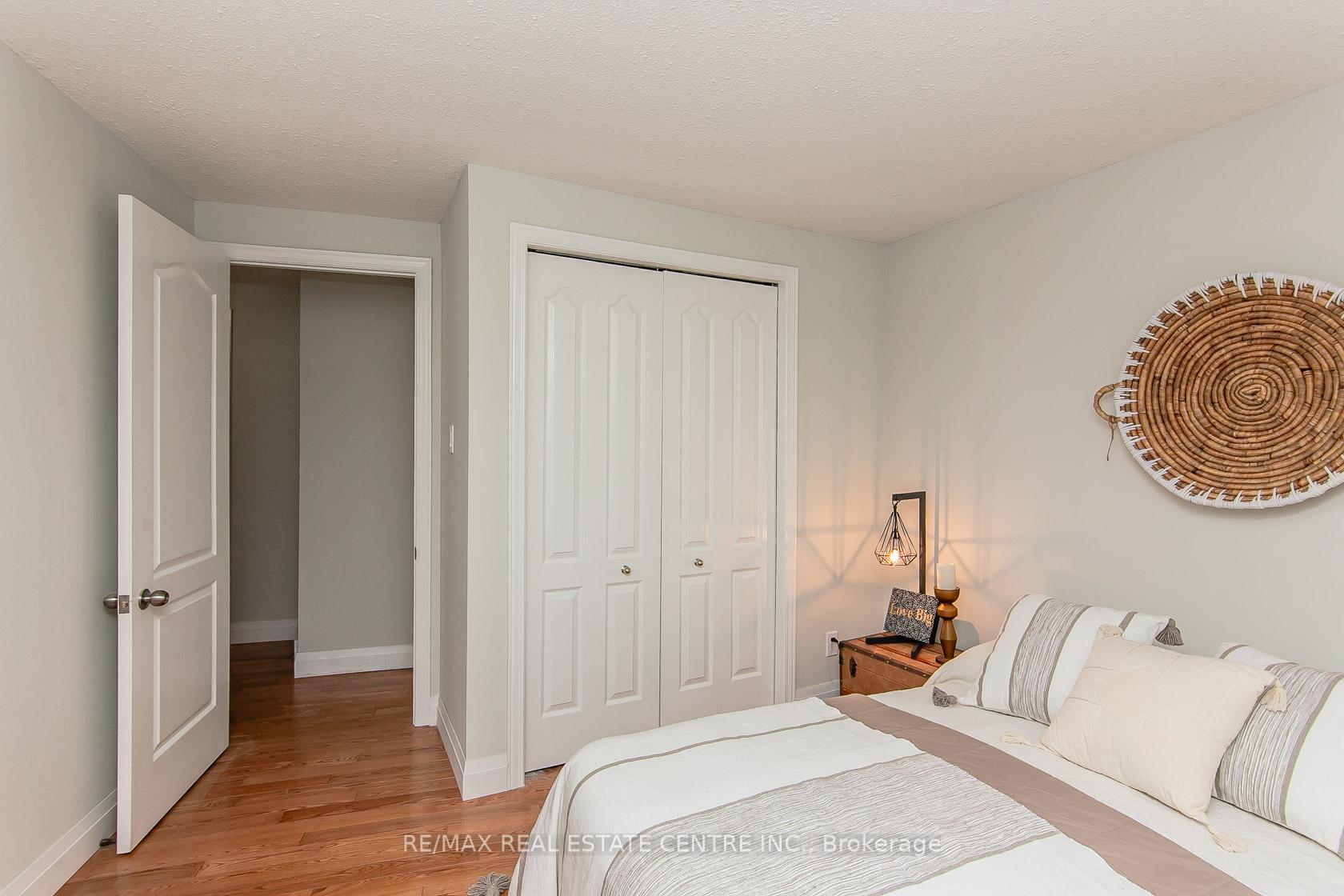 Photo 28 of Unit 6, 511 Oakvale Drive, Waterloo — HOMEH