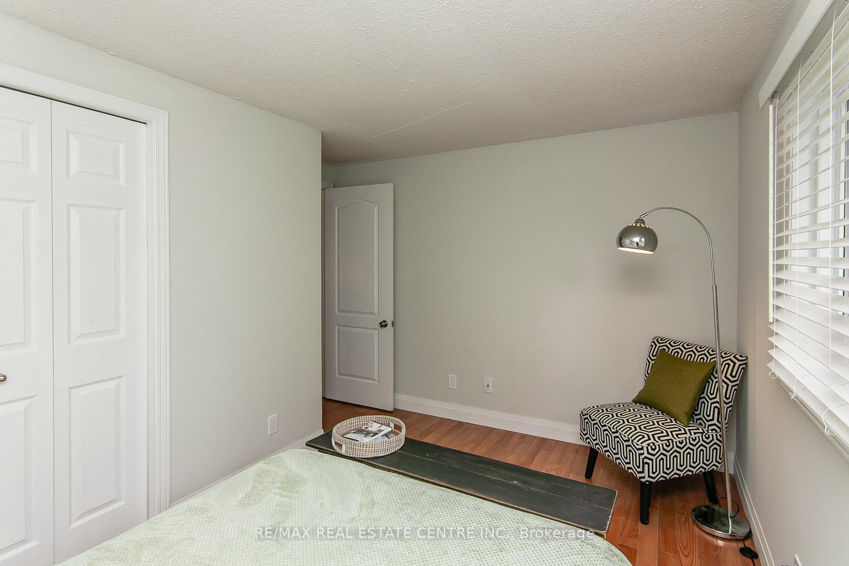 Photo 31 of Unit 6, 511 Oakvale Drive, Waterloo — HOMEH